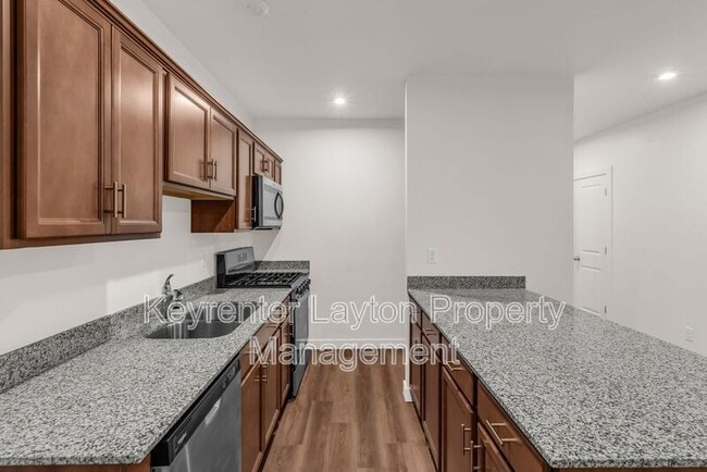 Building Photo - 1235 W 1200 S