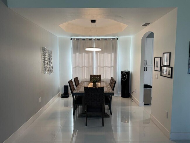 Foto del edificio - 17021 NW 10th St
