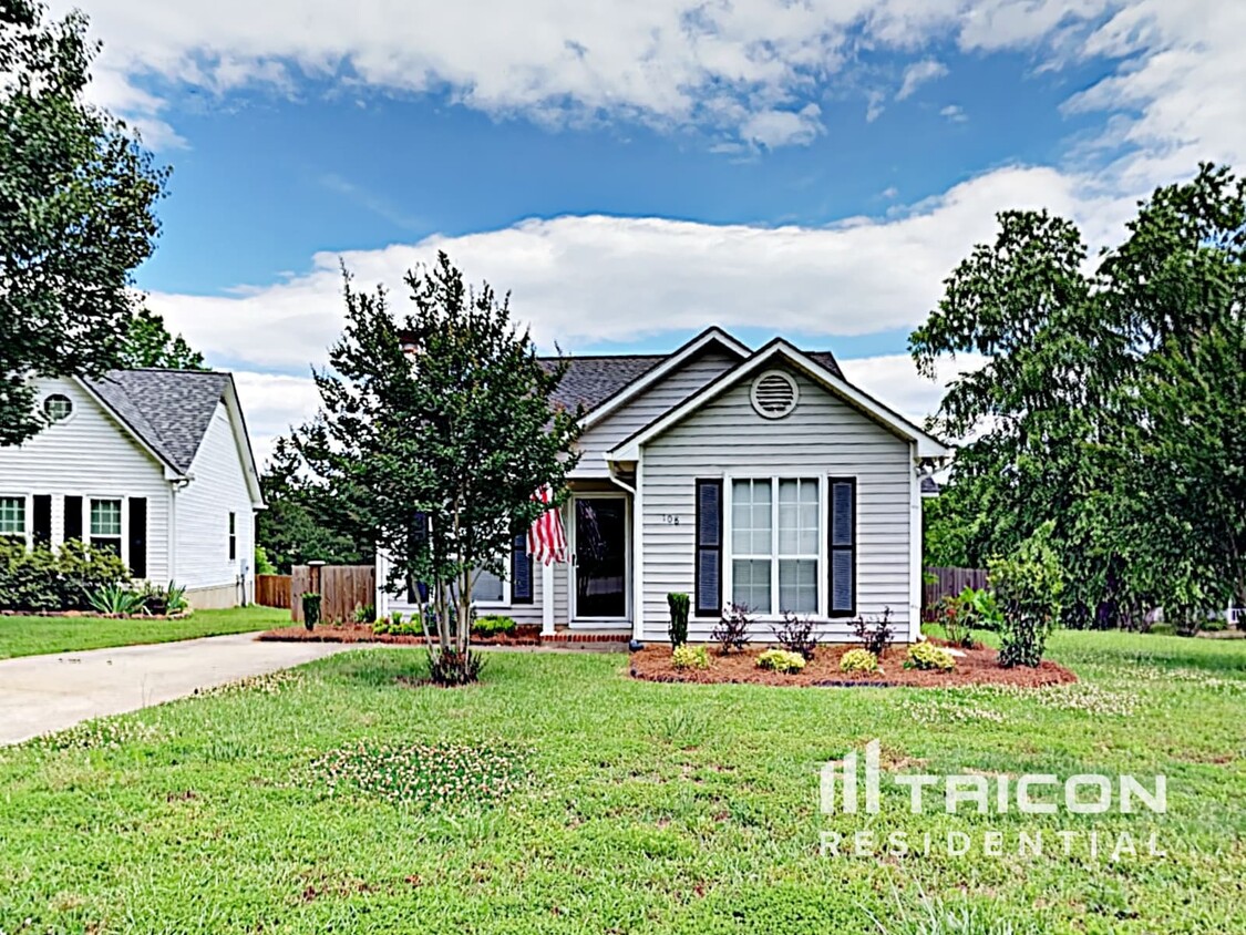 Foto principal - 108 Harper Park Rd