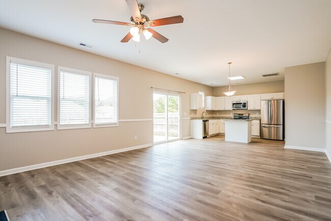 Building Photo - 317 Hardaway Point