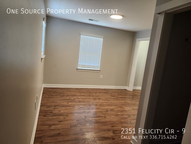 Building Photo - 2351 Felicity Cir