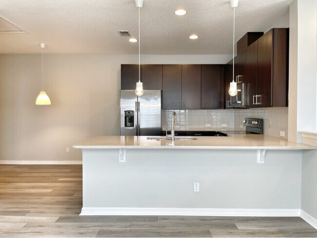 Photo - 13718 Grunberg Ave Apartment