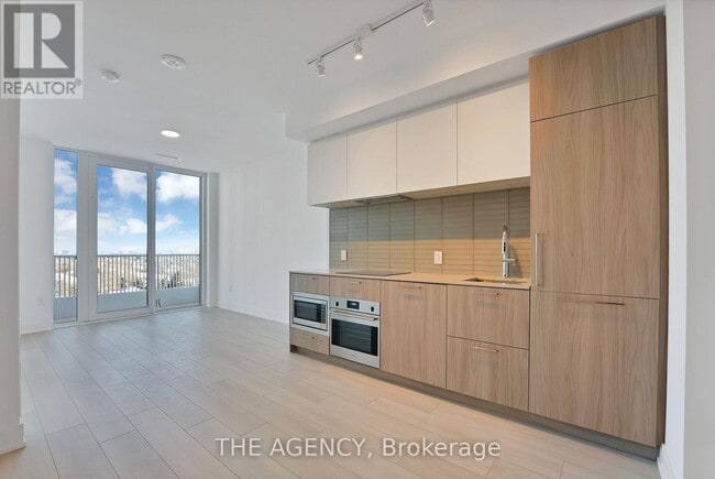 Building Photo - 36 Olive Ave