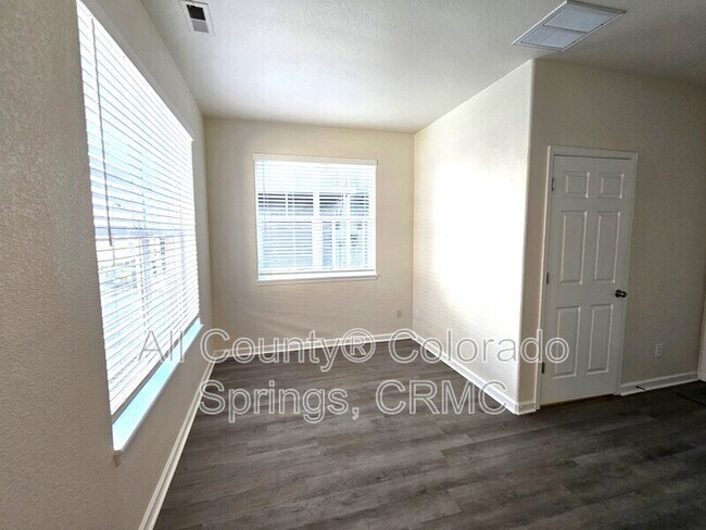 Building Photo - 847 Weber Ridge Point