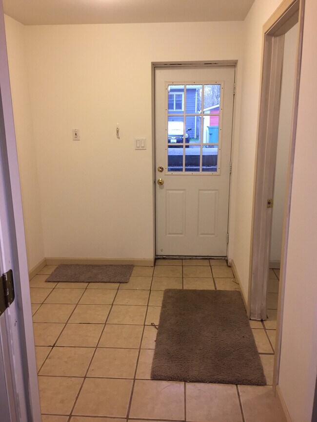 Foto del edificio - 4764 34th Ave NE