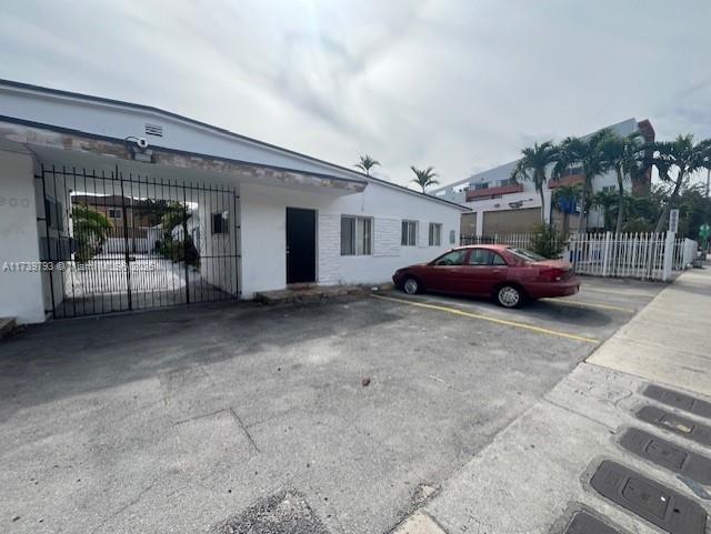 Foto principal - 2900 W Flagler St