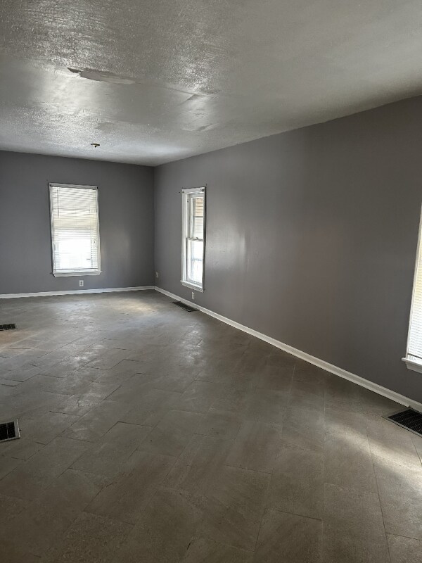 Building Photo - 516 Washington Ave