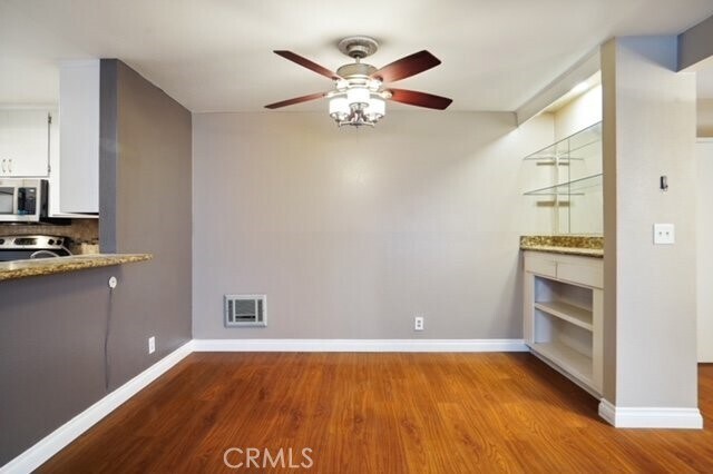 Foto del edificio - 360 S Euclid Ave