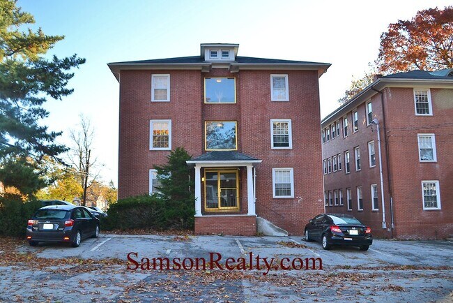 Foto del edificio - 67 Slater Ave