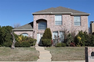 Building Photo - 3953 Windford Dr