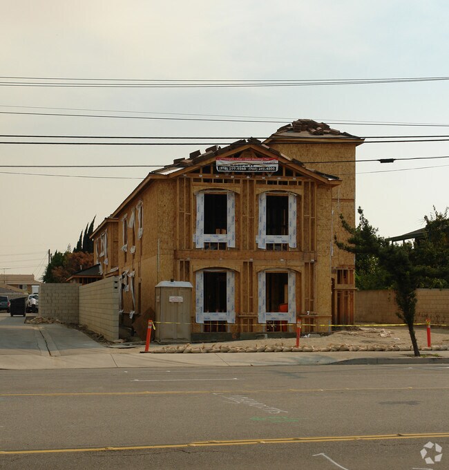 Building Photo - 14100 Goldenwest St