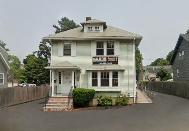 Building Photo - 18 Ames St