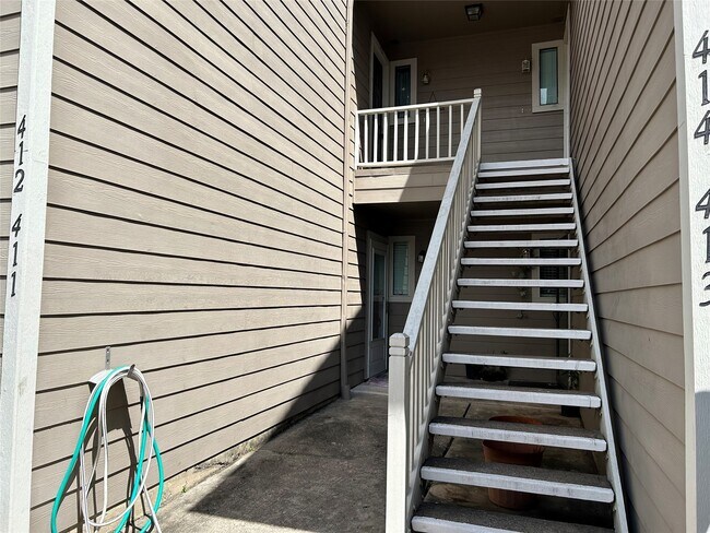 Building Photo - 14911 Wunderlich Dr