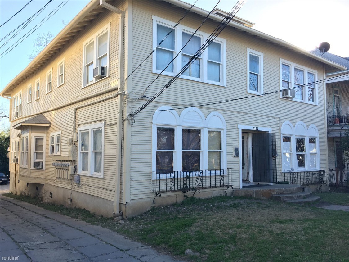 1140 W Ashby Pl, San Antonio, TX 78201 Room for Rent in San Antonio