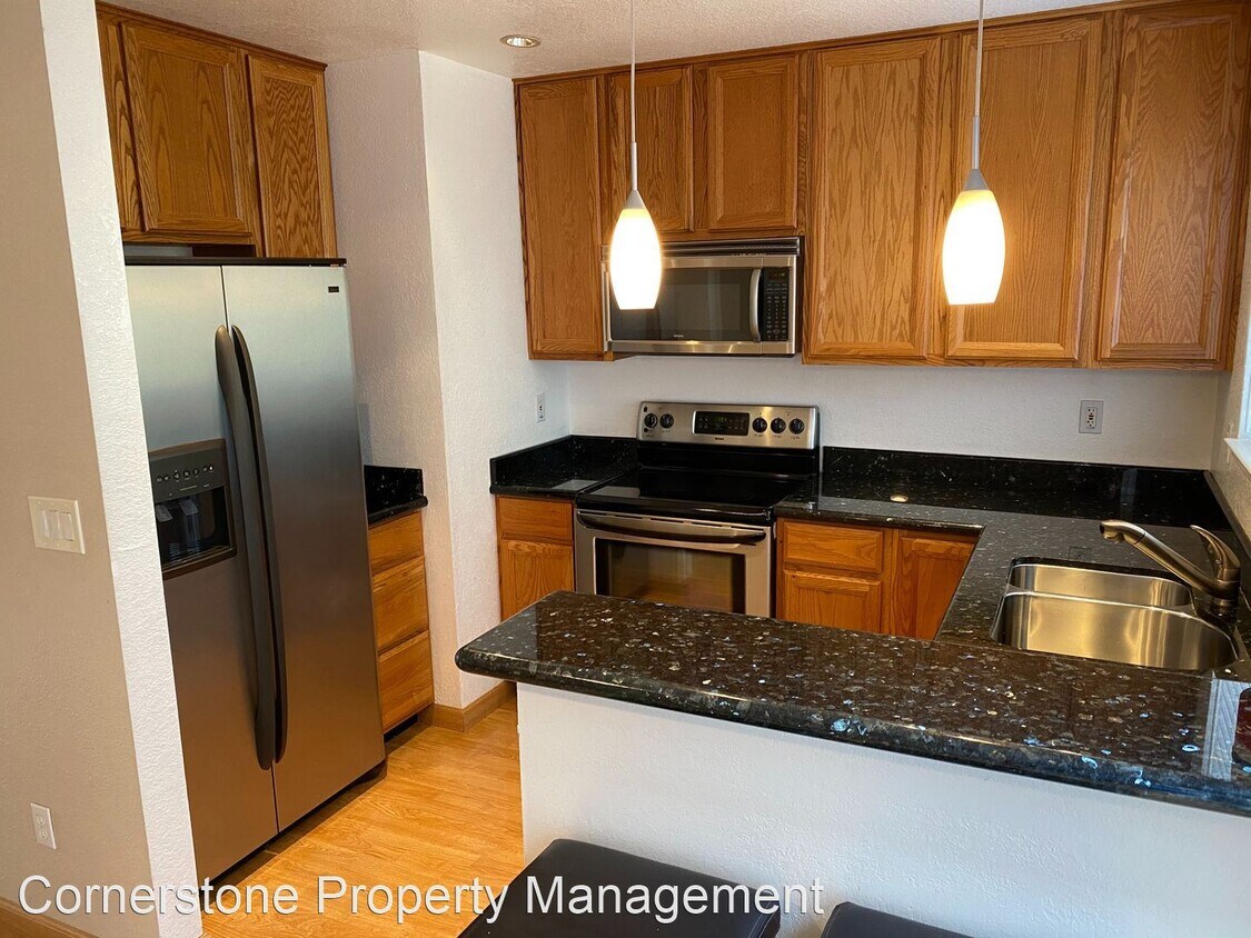 Foto principal - 2 br, 1.5 bath House - 506 Holly Hock Ct