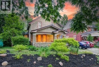 Building Photo - 89 Roger St