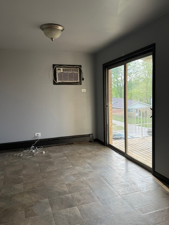 Building Photo - 14547 Keystone Ave