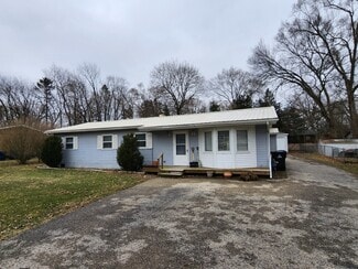 Building Photo - 2605 Myang Ave