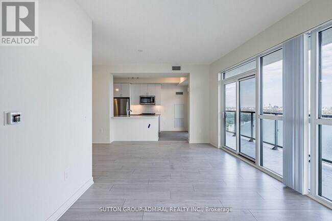 Building Photo - 38 Annie Craig Dr