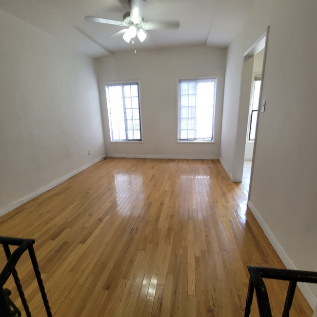 Building Photo - 4528 Edgewood Pl