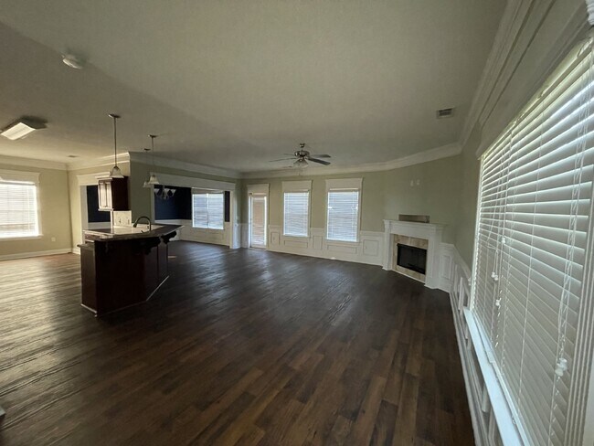 Foto del edificio - Home For Rent