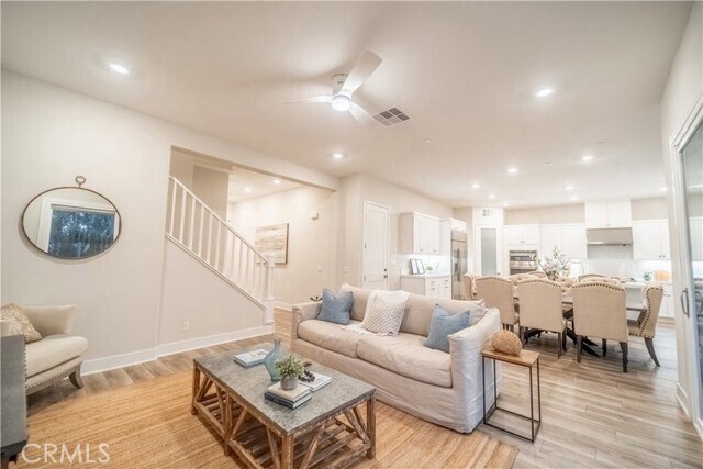 Building Photo - 599 Serrano Summit Dr