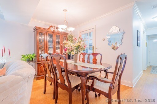 Building Photo - 81 Park Ave