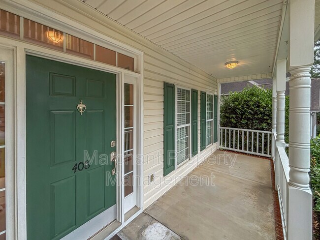 Building Photo - 408 Worchester Pl