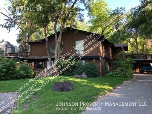 Foto del edificio - 954 E Krall St