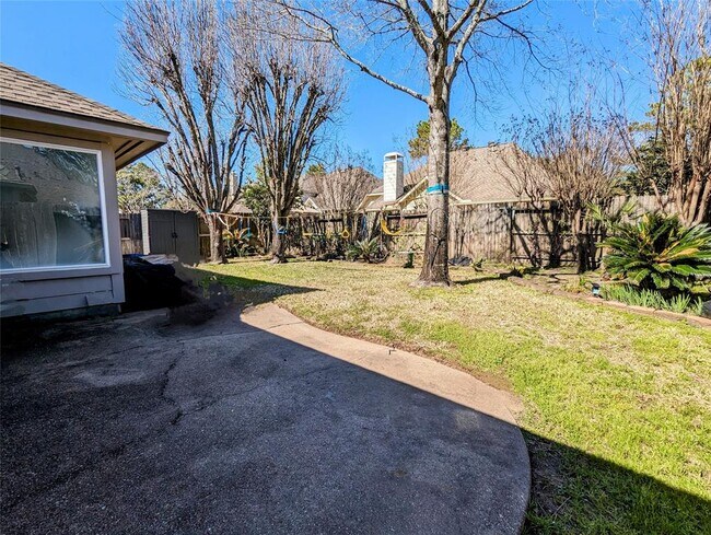 Building Photo - 18218 Eden Trails Ln