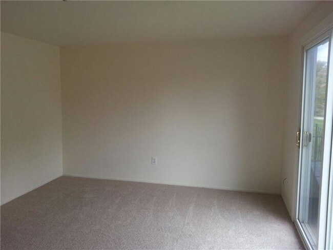 Foto del edificio - 37134 Jefferson Ave