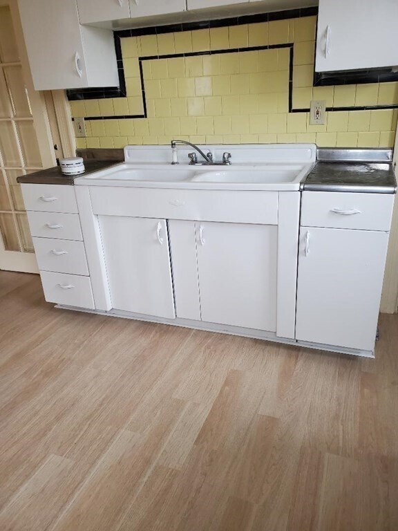 259 Bank St Unit 2 north, Fall River, MA 02720 Apartments in Fall