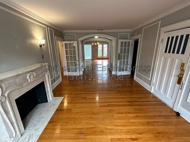 Foto del edificio - 6325 Southwood Ave