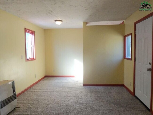 Building Photo - 1044 Open Wood Ct