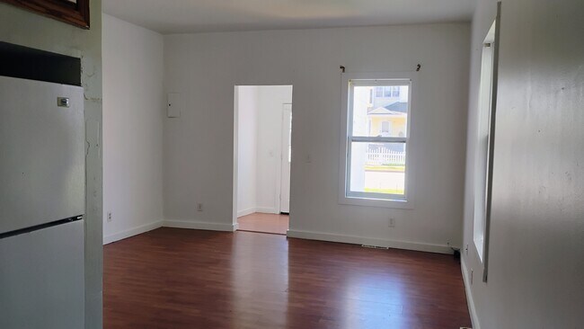 Foto del edificio - 516 W North St