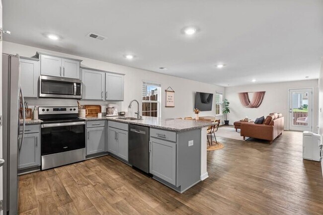 Building Photo - Wonderful Four Bedroom Home. Minutes Away ...