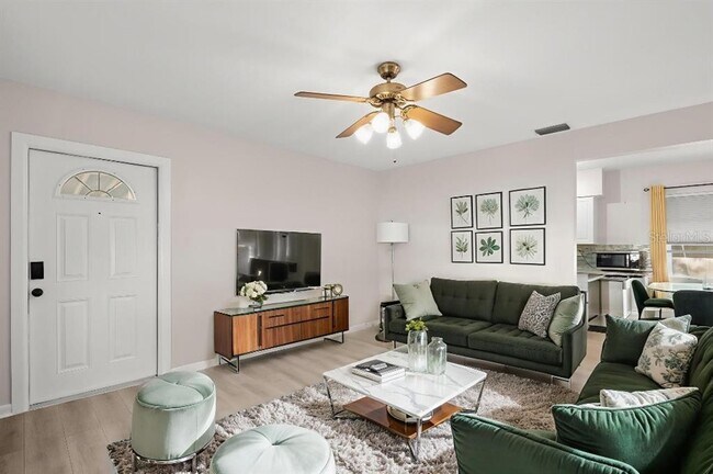 Foto del edificio - 5600 33rd Ave N