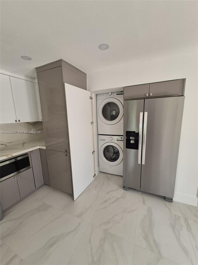 Foto del edificio - 270 NW 147th St