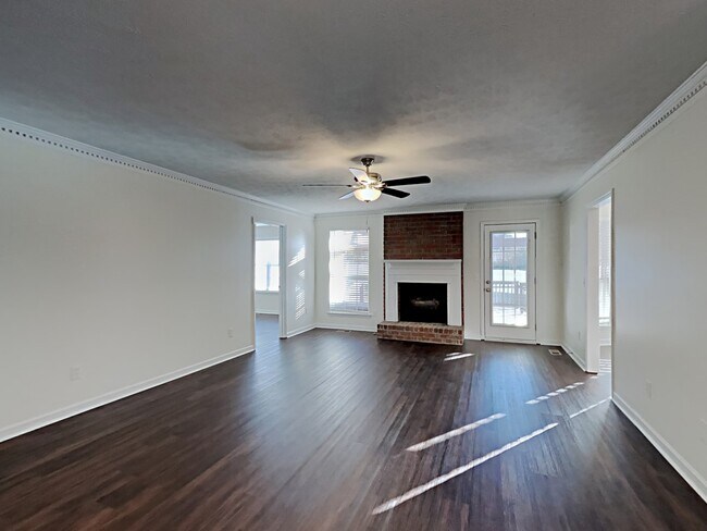 Foto del edificio - 200 Lakeside Park Drive