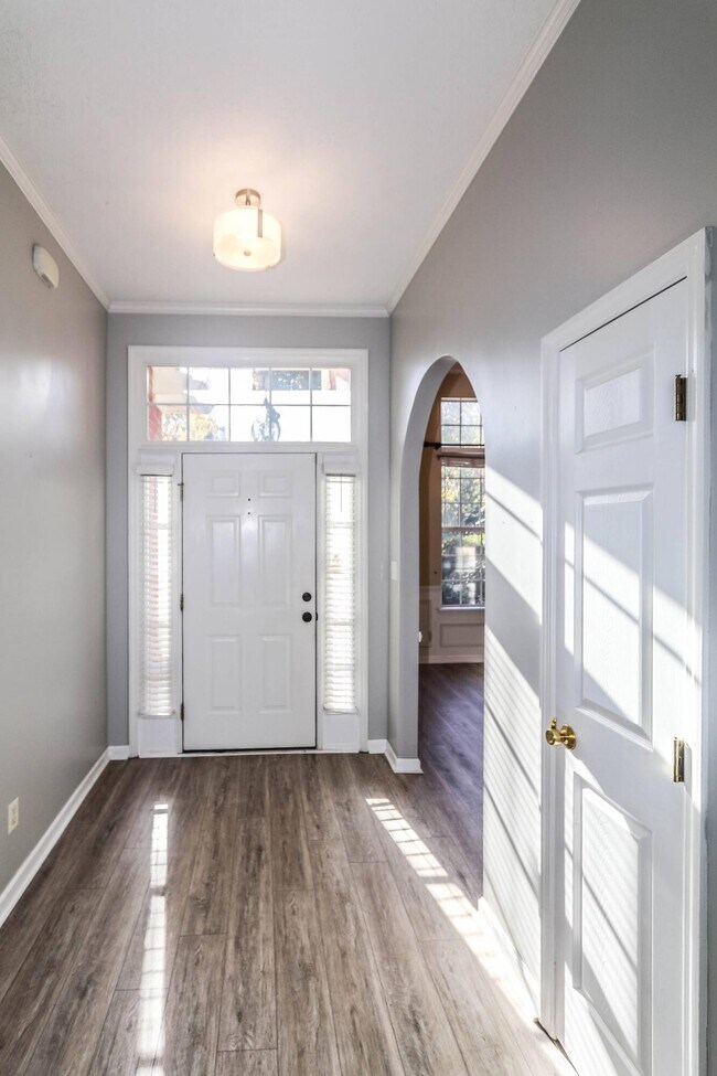 Foto del edificio - 5803 Carriage Hills Dr