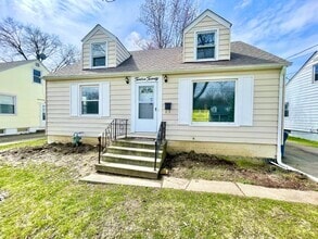 Building Photo - 1220 Root Rd