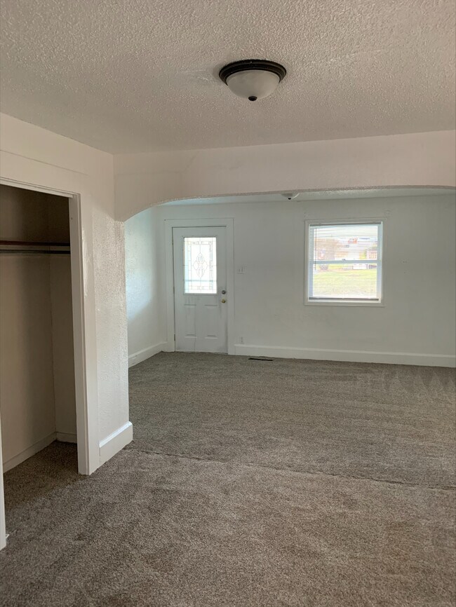 Foto del edificio - 2414 S Walnut St