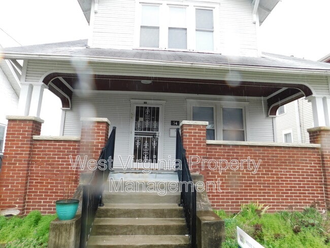 Foto del edificio - 54 Hunt Ave