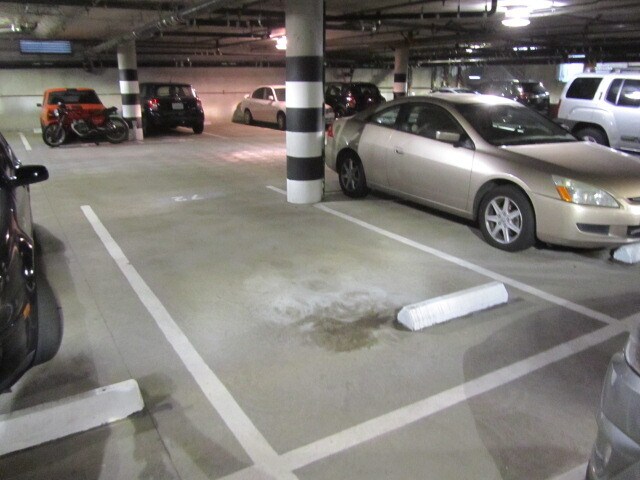 Foto del edificio - Downtown Oakland Secured access Condo with...