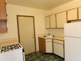 Foto del edificio - 5746 N Winthrop Ave