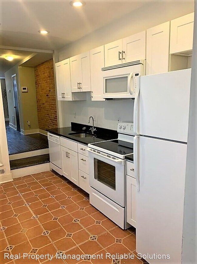 Foto del edificio - 2 br, 2.5 bath House - 911 W. Lombard Street