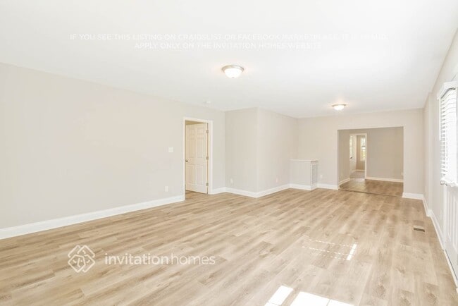 Foto del edificio - 6221 Old Coach Rd