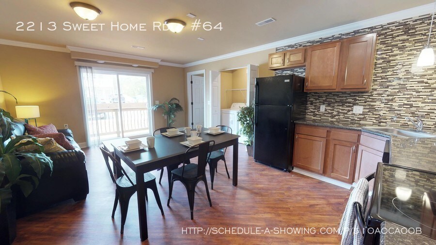 Foto principal - 2213 Sweet Home Rd