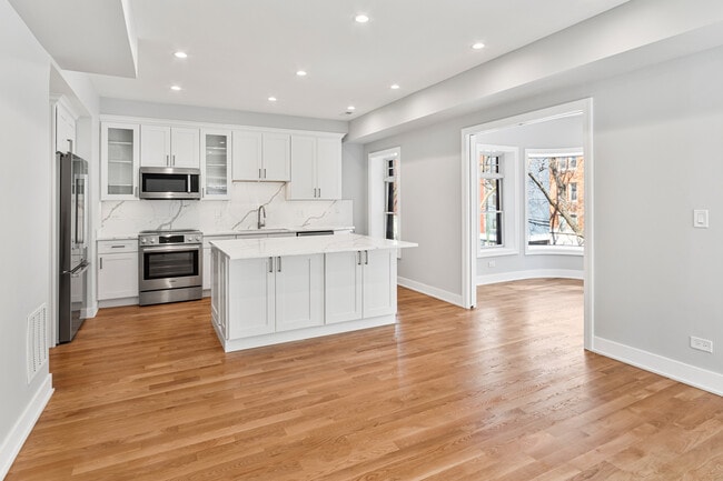 Foto del edificio - 935 W Winona St