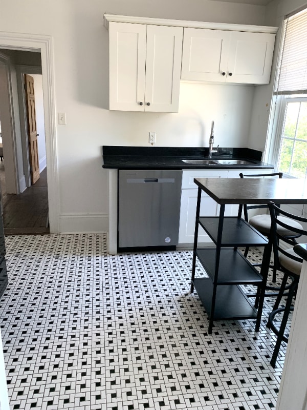 Photo - 7114 Freret St Apartment